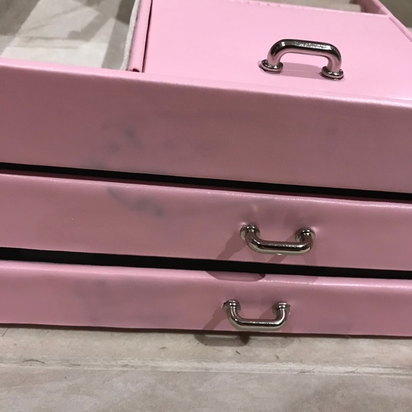 Jewelry Box (+ bonus jewelry tray) - Picture 10 of 11